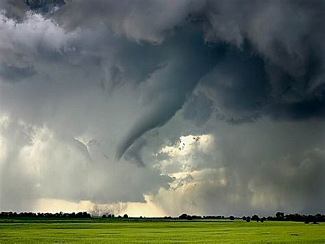 Amazing Tornado Photography