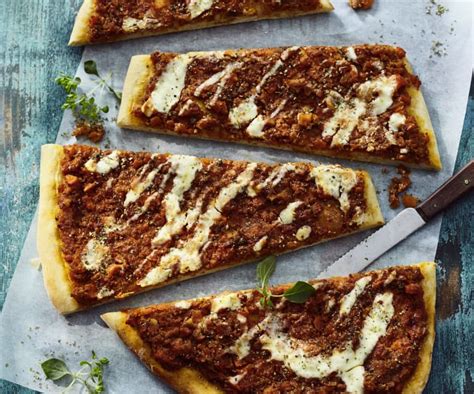 Bolognese Pizza Cookidoo La Plateforme De Recettes Officielle De