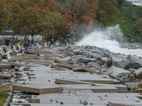 Sturmflut an Ostsee 2023 Millionenschäden erwartet Bilder und Videos