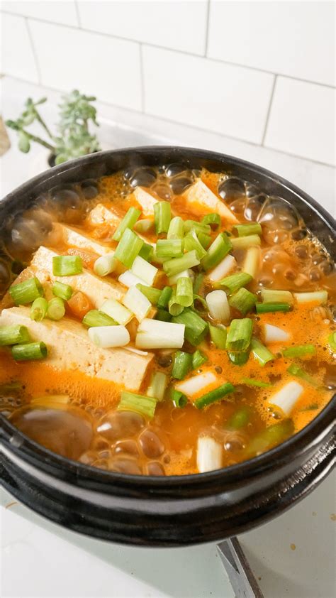 Doenjang Jjigae (Soybean Paste Stew) - Jecca Chantilly