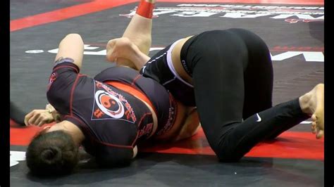 Girls Grappling No Gi NAGA Women Wrestling BJJ MMA Female Match