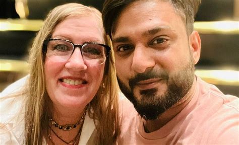 90 Day Fiance Jenny Gushes On Sumit Shares Updates About His Visa