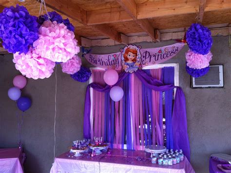 Pin By Mami Luna On Party Ideas Sofia The First Birthday Party Pink