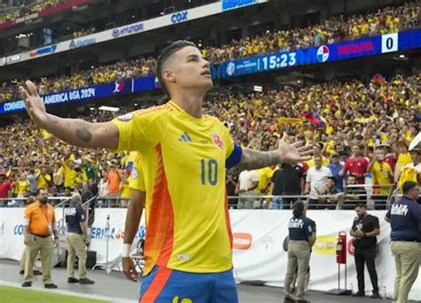 Colombia humilla 5 0 a Panamá con gran actuación de James Rodríguez