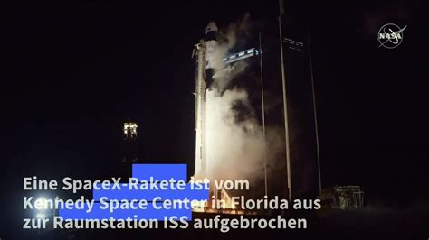 Spacex Rakete Mit Vier Astronauten Zur Iss Gestartet Video Dailymotion