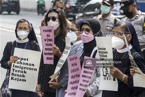 Demonstrasi Menentang Otoritas Imigrasi Malaysia Di Jakarta Anadolu