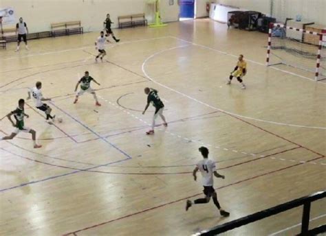 Calcio A Anteprima Aradeo Con L Altamura Piovono Tre Punti D Oro