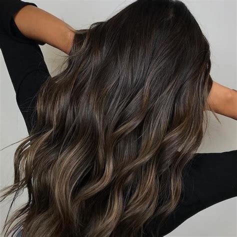 Get The Ultimate Fall Look Light Brown Hair With Chocolate Lowlights