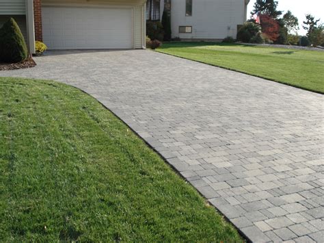 Interlocking Paver Driveways CT | Stone Paver Driveway Contractors CT