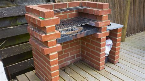 Diy Guide To Building A Brick Bbq In A Patio Area How To Build A