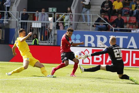 Wiesbadenaktuell Sv Wehen Wiesbaden Verliert Aufsteiger Duell Gegen Sv