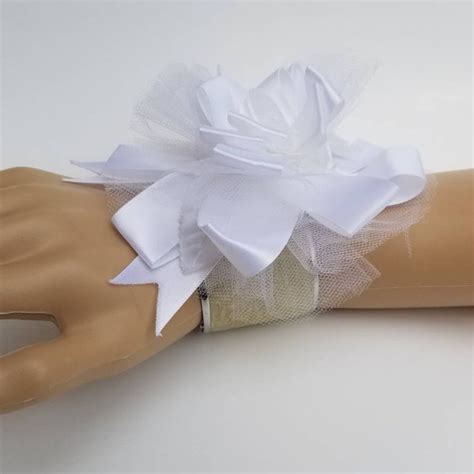 White Wrist Corsage - Etsy