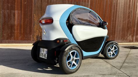 Comparatif Citro N Ami Vs Renault Twizy Une Guerre Sans Merci Et