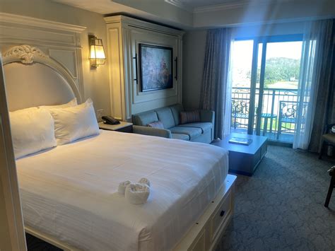 A One Night Stay At Disney S Riviera Resort Disneyana