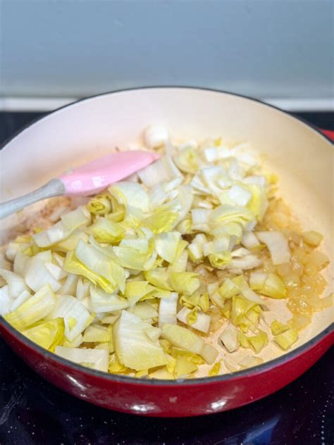 Tortellini Met Witlof En Paddestoelen Betty S Kitchen