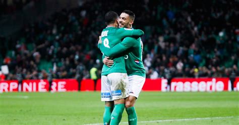 ASSE Encore une bouée de sauvetage pour Denis Bouanga