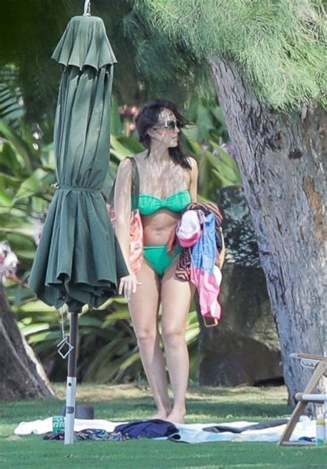 Jessica Alba Nude Beach