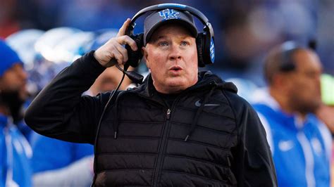 Kentucky Football Coach Mark Stoops Gets Contract Extension, Raise ...