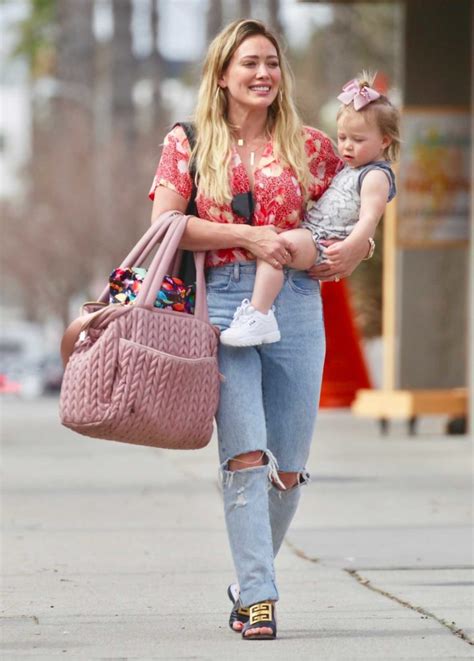 Hilary Duff In A Blue Ripped Jeans Was Seen Out With Her Baby In Studio