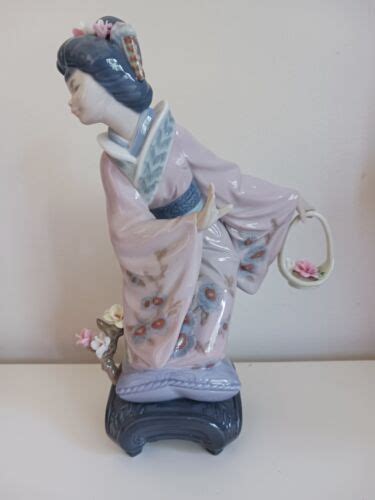 Lladro Michiko Porcelain Figurine Mint In Box 1447 Japanese Geisha