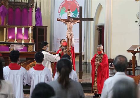 Perayaan Paskah KAJ Soroti Umat Yang Jarang Sosialisasi Hanya