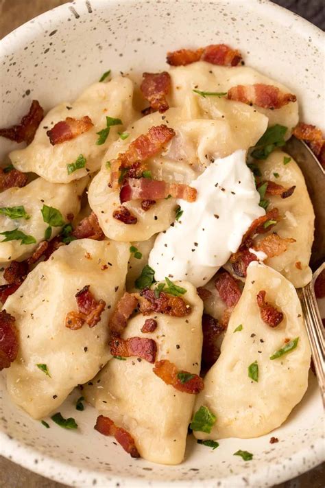 Delicious potato perogies with a simple potato filling made from scratch. | Pierogi recipe ...