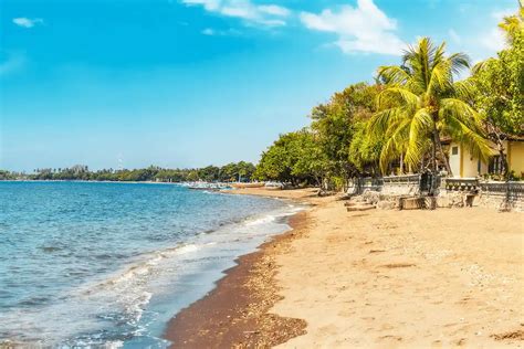 7 Best Things to Do When You're in Lovina, Bali - Blog Bobobox