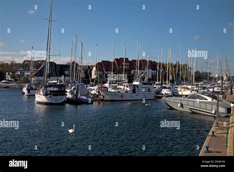 Hythe marina village hi-res stock photography and images - Alamy
