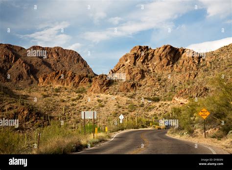 Usa Arizona Gates Pass Gates Pass Road Through Tucson Mountains