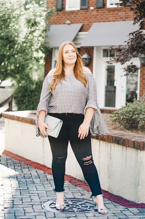 40 Cute And Preppy Date Night Outfits For Plus Size Women