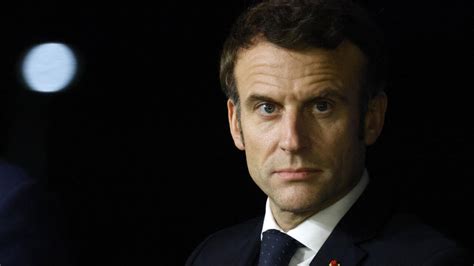 Emmanuel Macron Postpones The Presentation Of The Pension Reform To