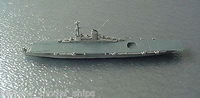 German Aircraft Carrier WESER Hai 1:1250 Waterline Ship Model | #1476563891