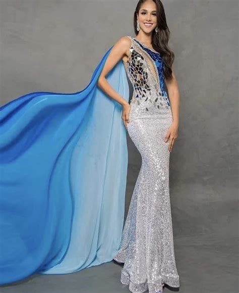 Pin By CeSar Z Cevallos On Mur 2023 Blue Gown Gowns Blue