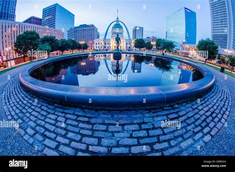 St Louis Downtown Skyline Buildings At Night Stock Photo Alamy