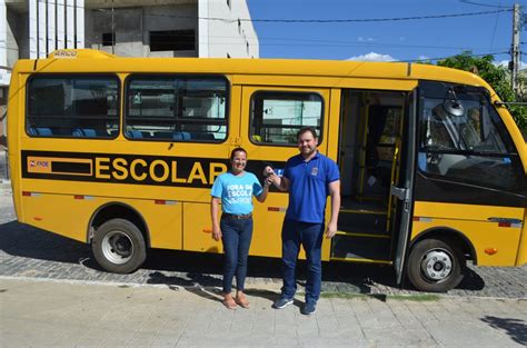 Reforço Da Frota Jucurutu Adquire ônibus Escolar Prefeitura