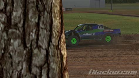 Iracing Pro At Crandon Youtube