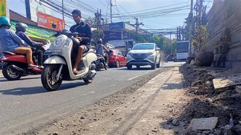 Dinas Pupr Bongkar Simpang Kerobokan Siaranbali