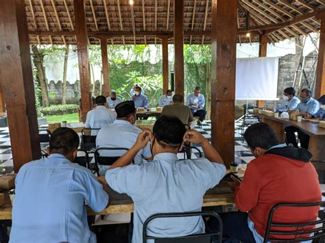 Rapat Koordinasi Evaluasi Dan Tindak Lanjut Perkembangan Penyebaran