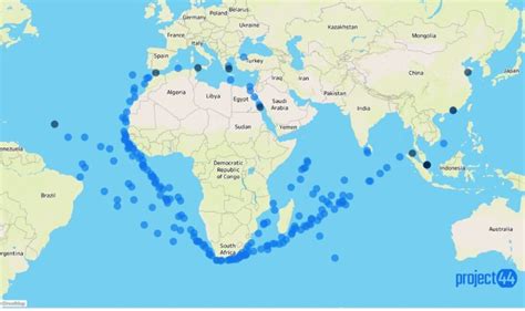 Insane maps show massive 3,700-mile detour taken by ships avoiding ...