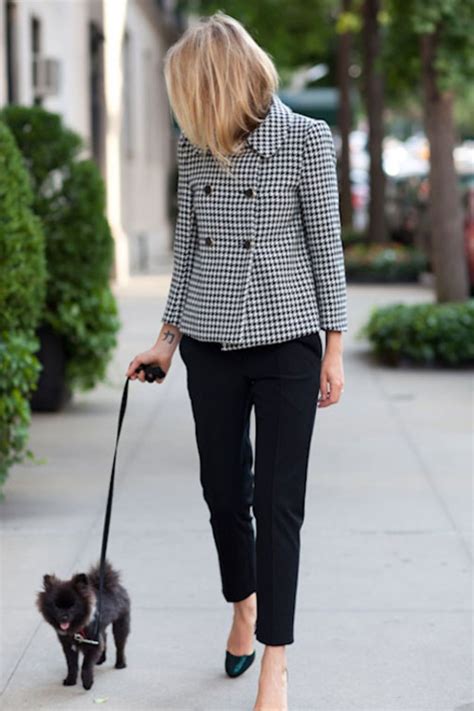 Fine 39 Black And White Preppy Style Outfits Ideas