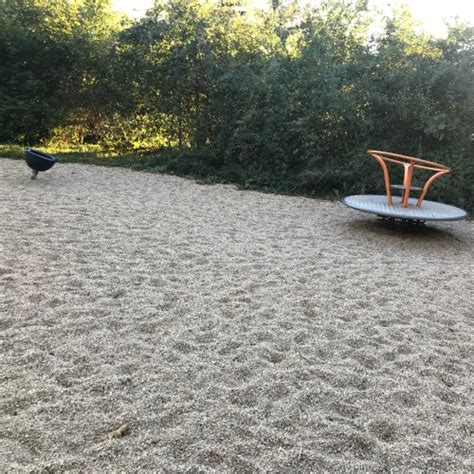 Bild 5 Zum Spielplatz Am Halleschen Turm In Delitzsch