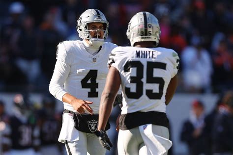 Fantasy Football Should You Start Raiders Rb Zamir White Or Ameer