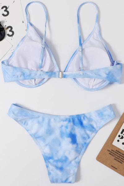 Hot Sexy Athena Skye Bikini Pics