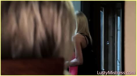 Handyman Wants To Fuck Hot Blonde