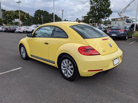 Pre Owned Volkswagen Beetle Coupe T Fwd Hatchback