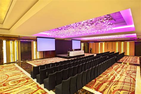 °hotel Radisson Blu Plaza Delhi Airport New Delhi 5 India From Us