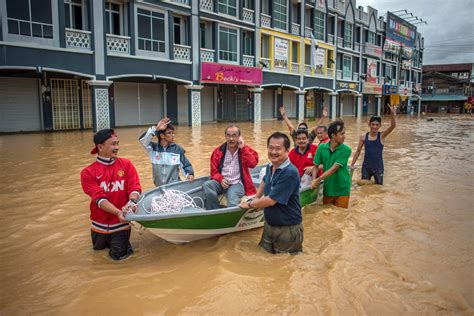 South East Asia Weather Malaysia And Thailand Hit By Worst Floods In