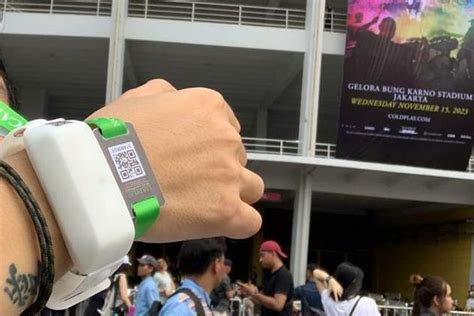 Apa Itu Xyloband Gelang Konser Coldplay