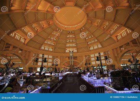 Mercado Ruso Phsar Tuol Tom Pong Phnom Penh Cambodia Foto Editorial