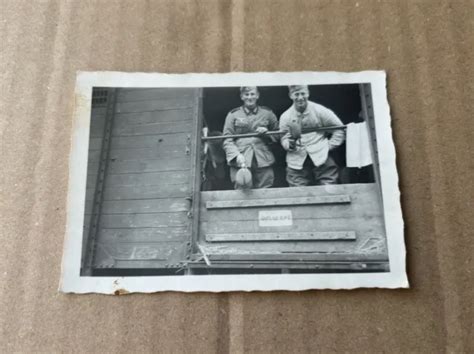 Photo Allemande Soldat Heer Dans Le Train Ww Militaria Original Eur